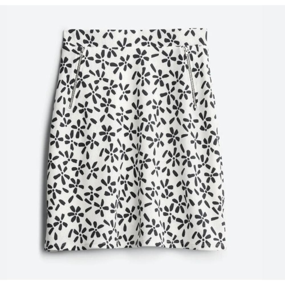 LE LIS Maura Zip Pocket Detail Straight Skirt White Navy Floral Stitch Fix Sz L